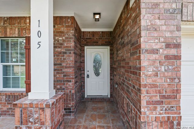 105 Juniper Ct, San Marcos, TX 78666