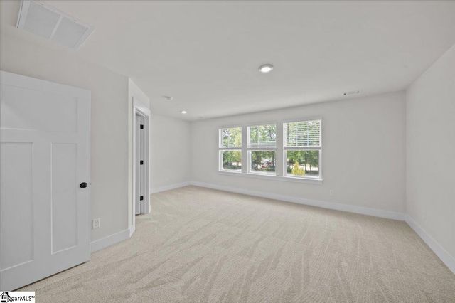 537 W Norvell Court, Spartanburg, SC 29307