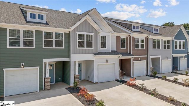 537 W Norvell Court, Spartanburg, SC 29307