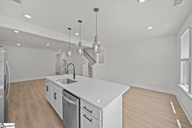 537 W Norvell Court, Spartanburg, SC 29307