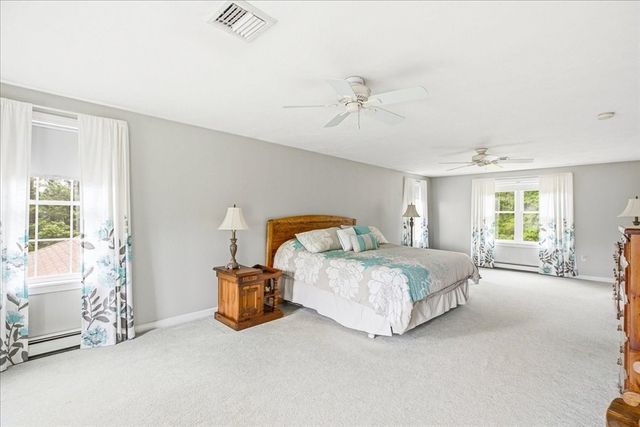 12 Spenser Dr, Halifax, MA 02338