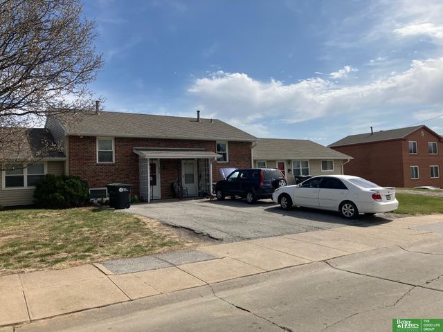 2913 S 134th Avenue, Omaha, NE 68144