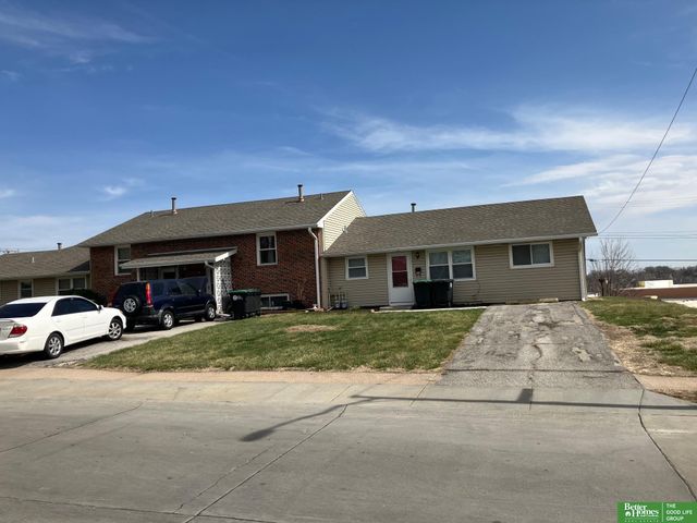 2913 S 134th Avenue, Omaha, NE 68144