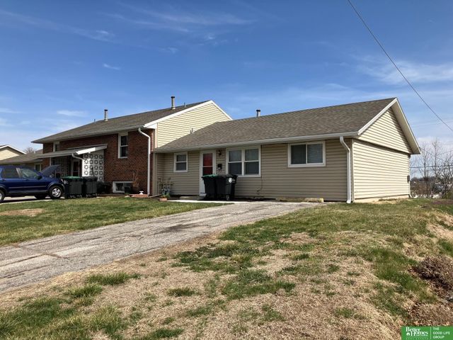 2913 S 134th Avenue, Omaha, NE 68144