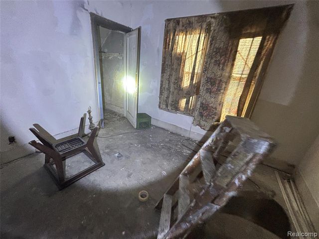 12304 Wyoming Avenue, Detroit, MI 48204
