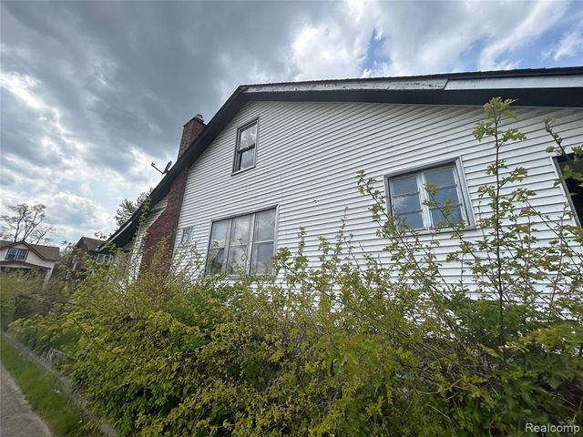 12304 Wyoming Avenue, Detroit, MI 48204