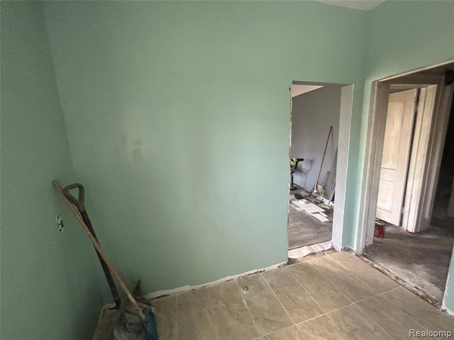 12304 Wyoming Avenue, Detroit, MI 48204