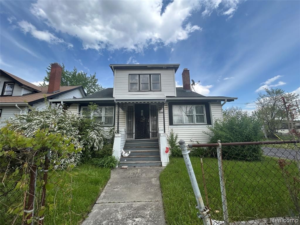 12304 Wyoming Avenue, Detroit, MI 48204