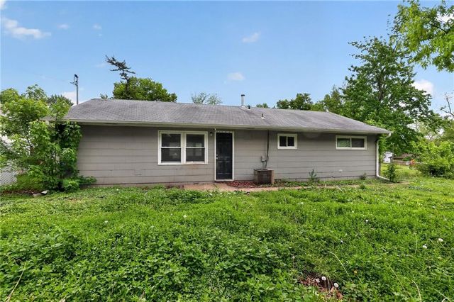 7106 E 107 Terrace, Kansas City, MO 64134
