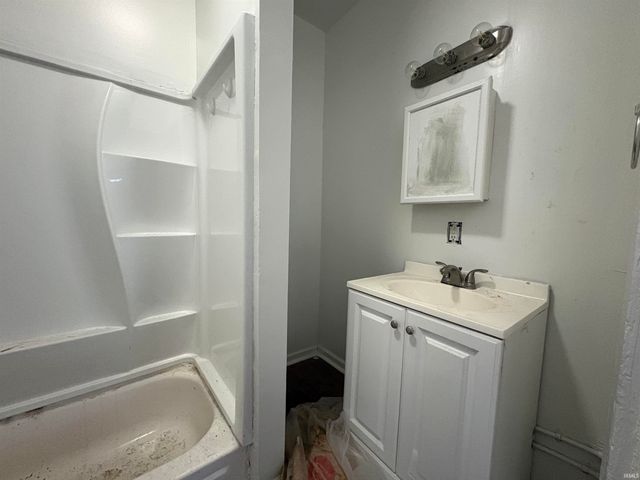 427 S Bedford Avenue, Evansville, IN 47713