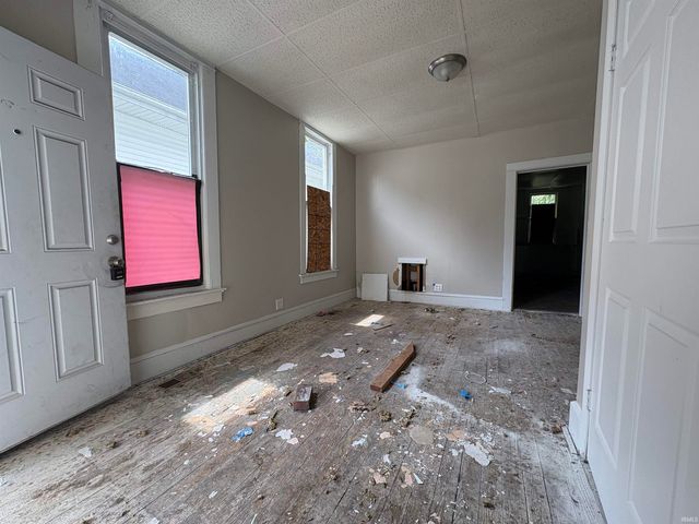 427 S Bedford Avenue, Evansville, IN 47713