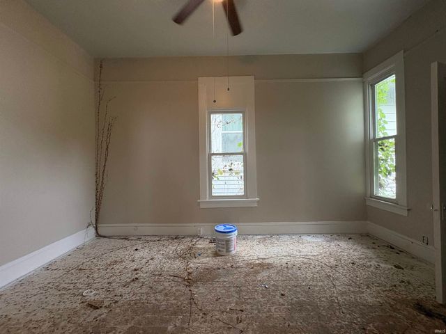 427 S Bedford Avenue, Evansville, IN 47713