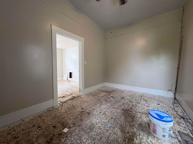 427 S Bedford Avenue, Evansville, IN 47713