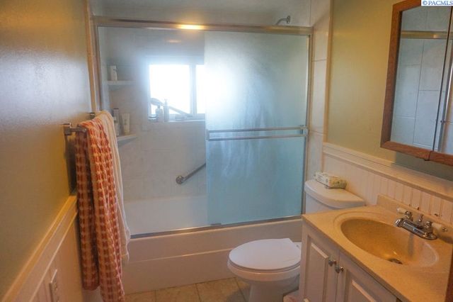 808 Winslow Ave, Richland, WA 99352