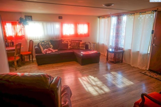 808 Winslow Ave, Richland, WA 99352