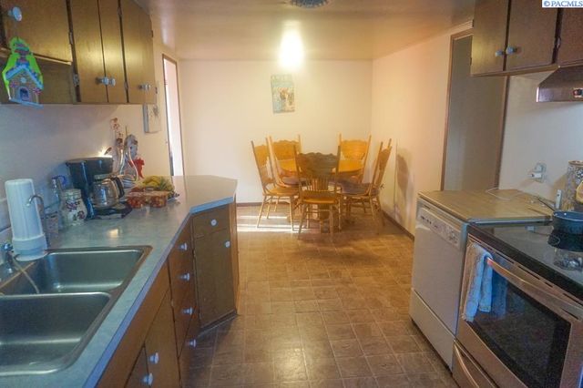 808 Winslow Ave, Richland, WA 99352