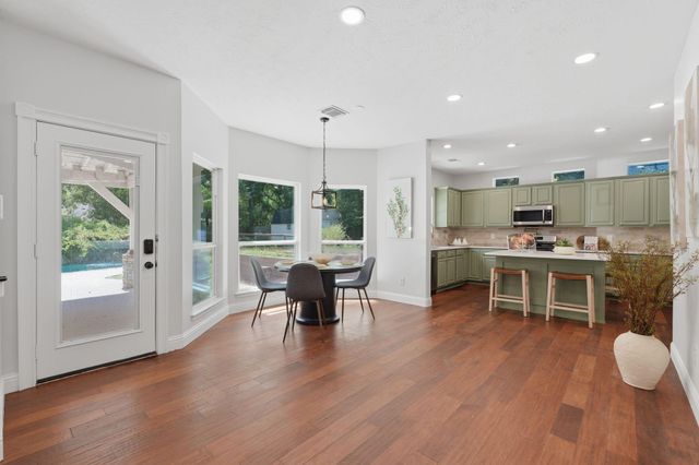 2406 Carriage Lamp Lane, Conroe, TX 77384