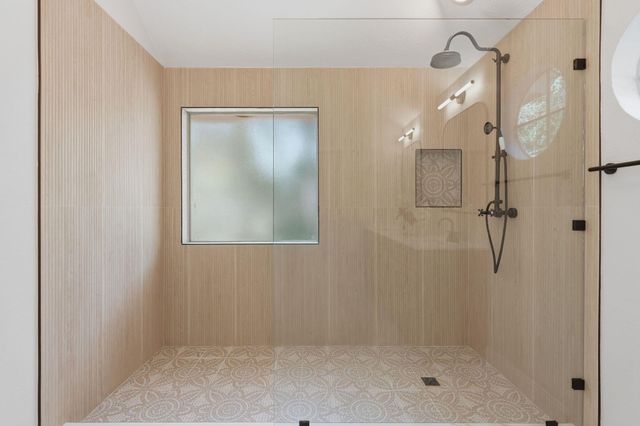 2406 Carriage Lamp Lane, Conroe, TX 77384