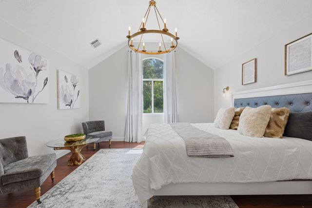 2406 Carriage Lamp Lane, Conroe, TX 77384