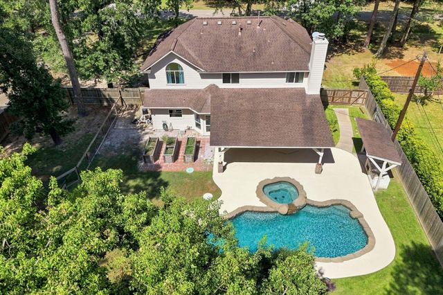 2406 Carriage Lamp Lane, Conroe, TX 77384