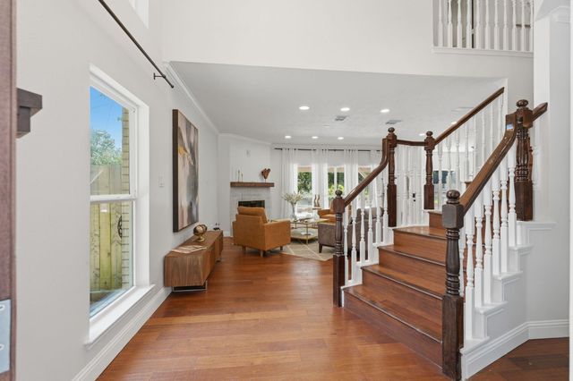 2406 Carriage Lamp Lane, Conroe, TX 77384
