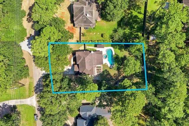 2406 Carriage Lamp Lane, Conroe, TX 77384