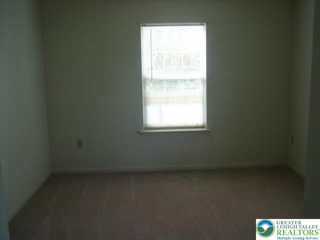 3626 Clauss Drive, Lower Macungie Twp, PA 18062