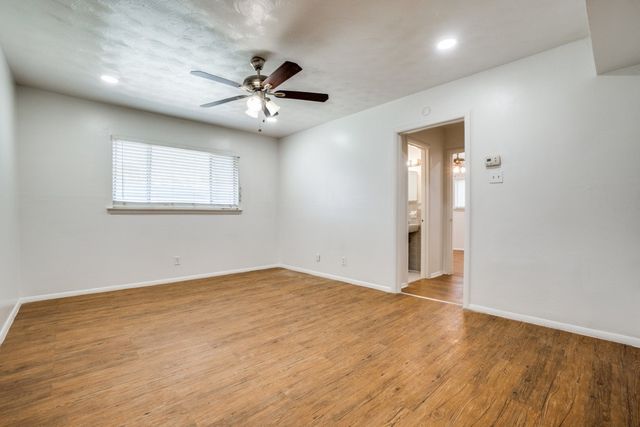 5921 Gaston Avenue A, Dallas, TX 75214
