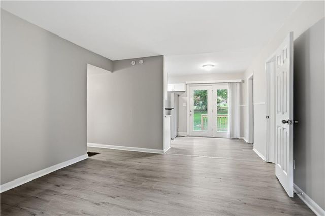 341 Roxbury Drive, Riverdale, GA 30274