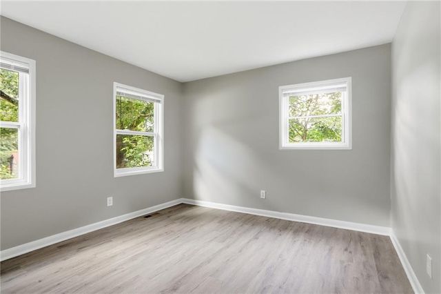 341 Roxbury Drive, Riverdale, GA 30274