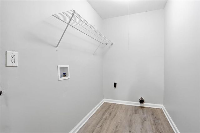 341 Roxbury Drive, Riverdale, GA 30274