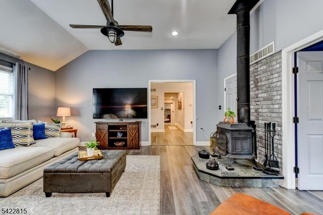 9 Zion Rd, East Amwell Twp., NJ 08525