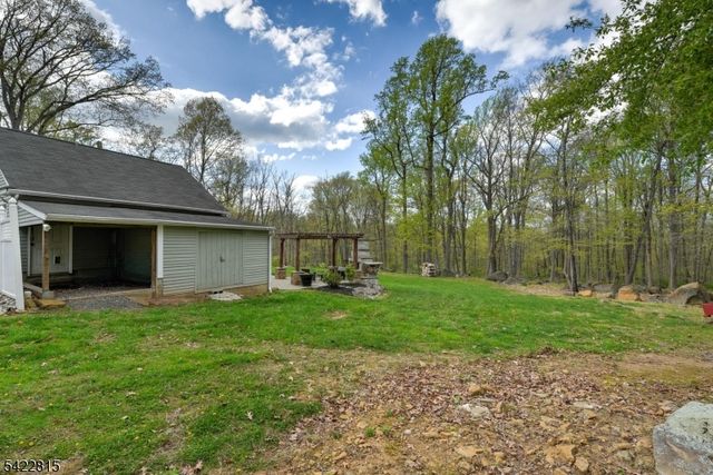 9 Zion Rd, East Amwell Twp., NJ 08525