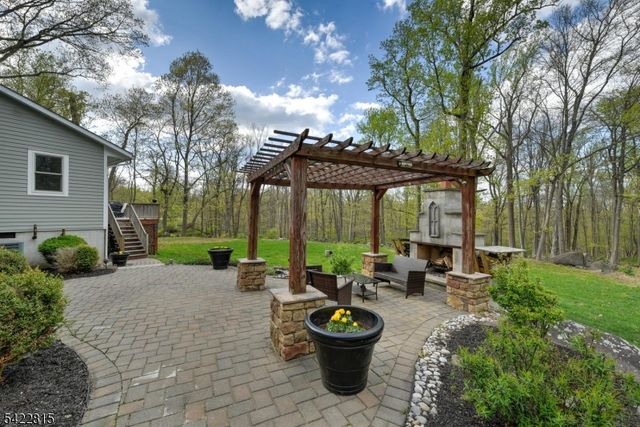 9 Zion Rd, East Amwell Twp., NJ 08525
