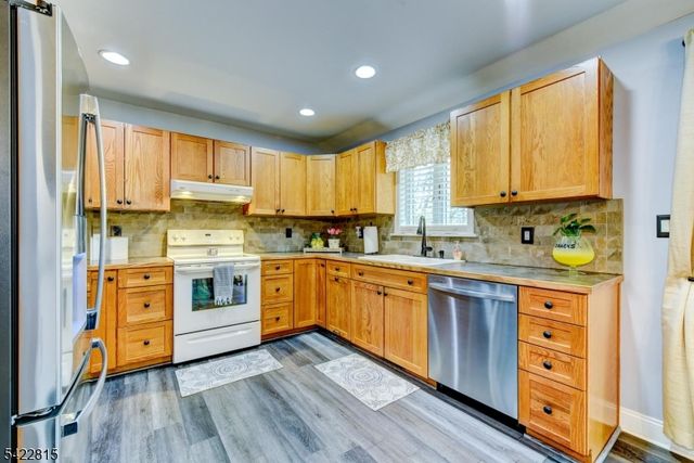 9 Zion Rd, East Amwell Twp., NJ 08525
