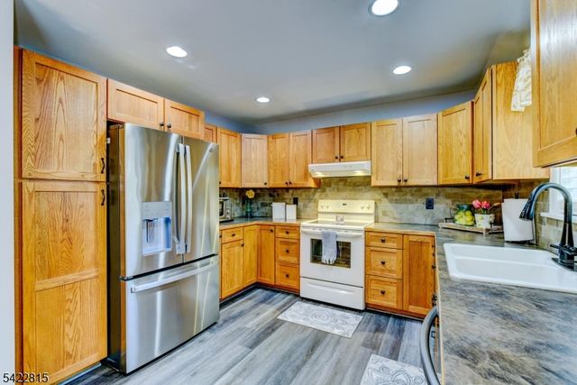 9 Zion Rd, East Amwell Twp., NJ 08525