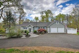 9 Zion Rd, East Amwell Twp., NJ 08525