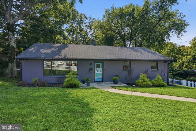 6910 CLIFF RD, Philadelphia, PA 19128