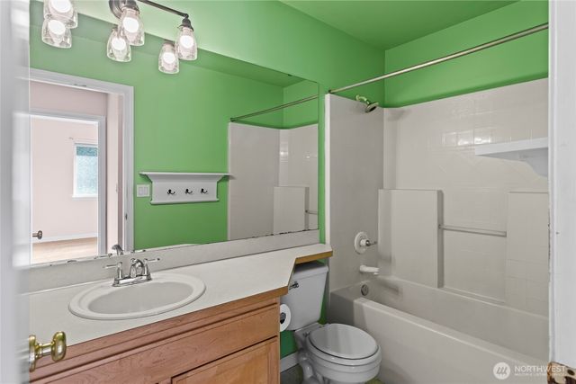 5503 Braywood Lane SE, Olympia, WA 98513