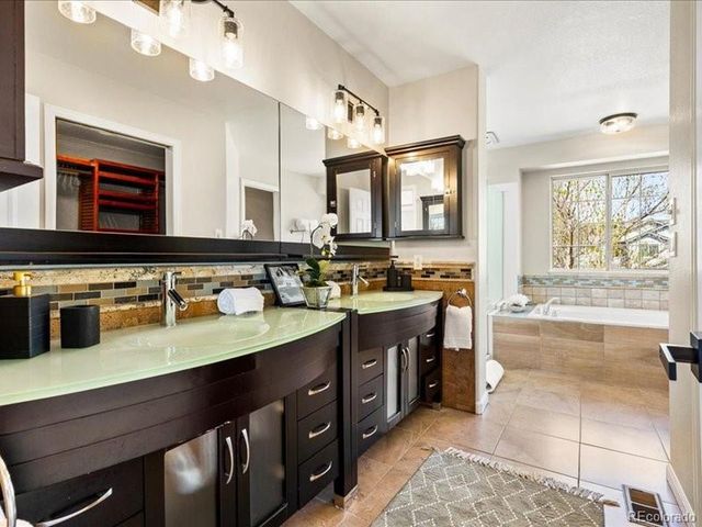 17776 E Dorado Dr, Centennial, CO 80015