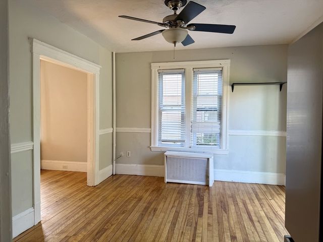 31 Stoneland Rd, Worcester, MA 01603