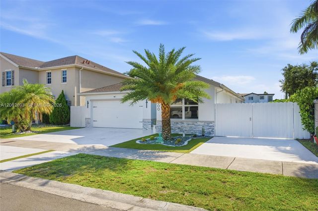 24800 SW 122nd Pl, Homestead, FL 33032