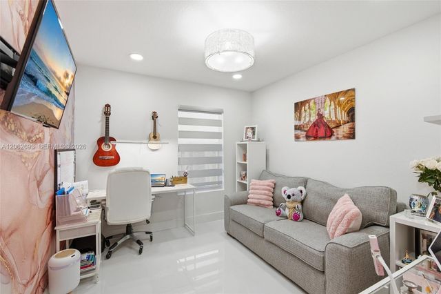 24800 SW 122nd Pl, Homestead, FL 33032
