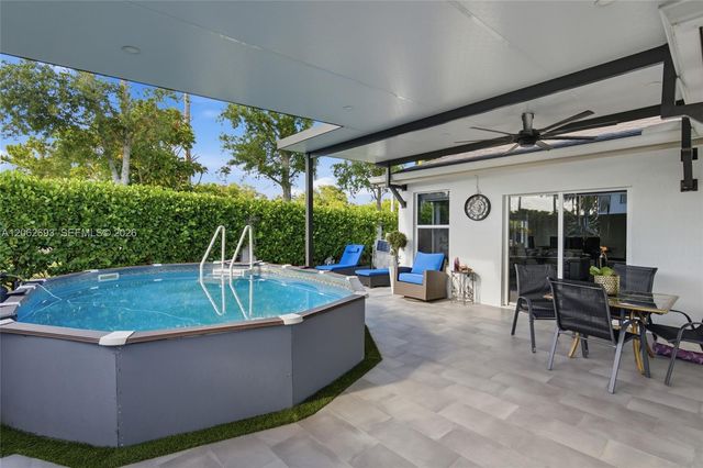 24800 SW 122nd Pl, Homestead, FL 33032