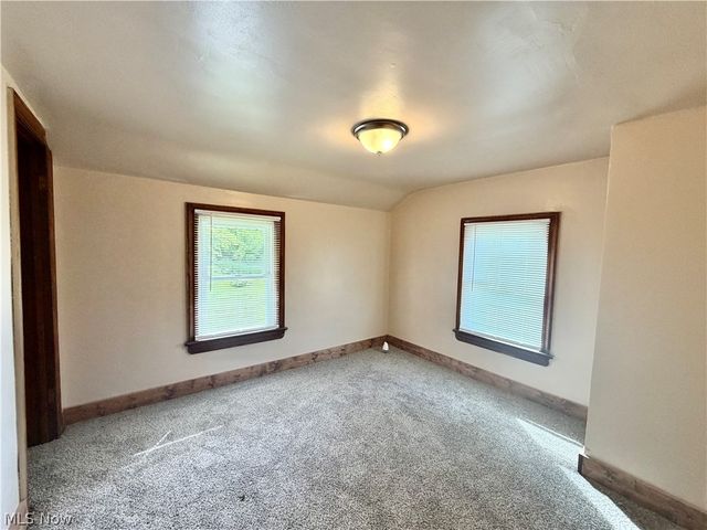 1773 Mahoning Road, Deerfield, OH 44411