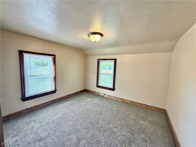 1773 Mahoning Road, Deerfield, OH 44411