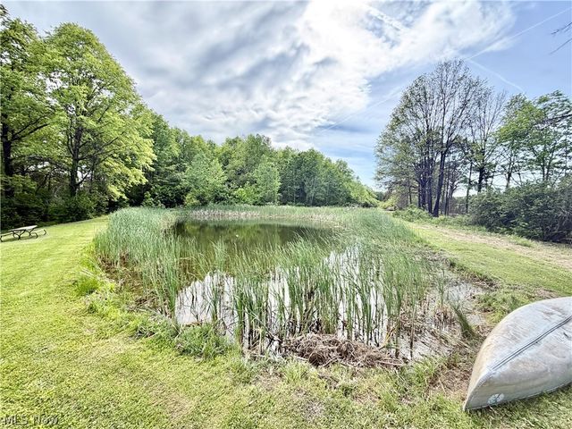 1773 Mahoning Road, Deerfield, OH 44411