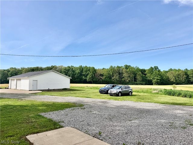1773 Mahoning Road, Deerfield, OH 44411