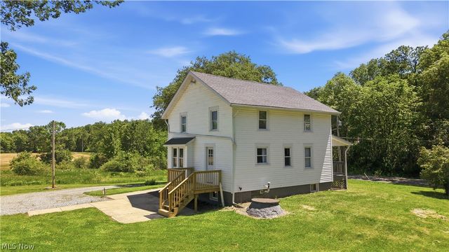 1773 Mahoning Road, Deerfield, OH 44411