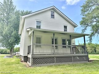 1773 Mahoning Road, Deerfield, OH 44411
